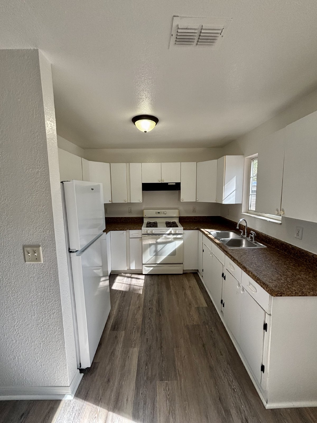 1528 NE 31st Street property image