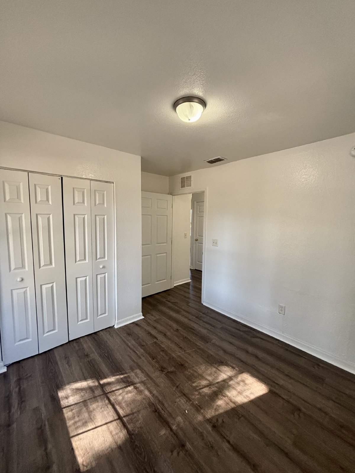 1528 NE 31st Street property image