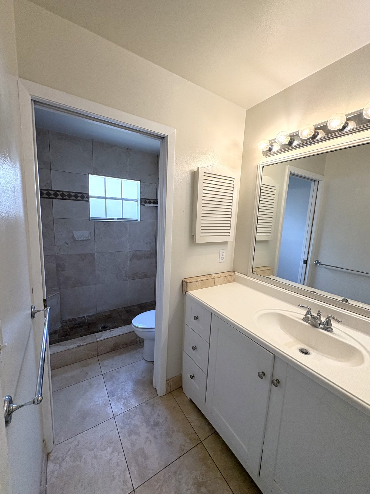 15013 SW 35th Ave property image